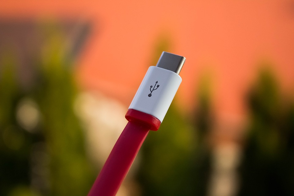 Jaki prąd w USB? 
